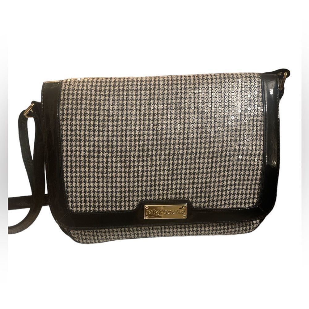 Betsey Johnson Black and Gray Houndstooth Shoulder Bag - Picture 2 of 7